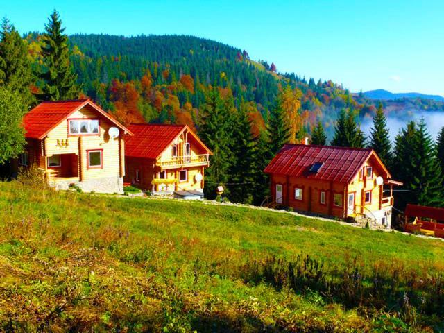Троє Поросят Villa Slavske Esterno foto